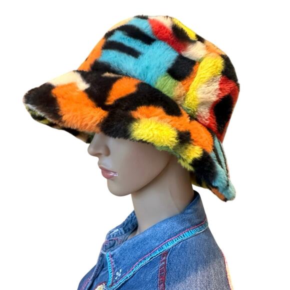 VTG Y2K Faux Rabbit Funky Furry Psychedelic Unisex OS Adjustable Bucket Hat - Picture 1 of 9